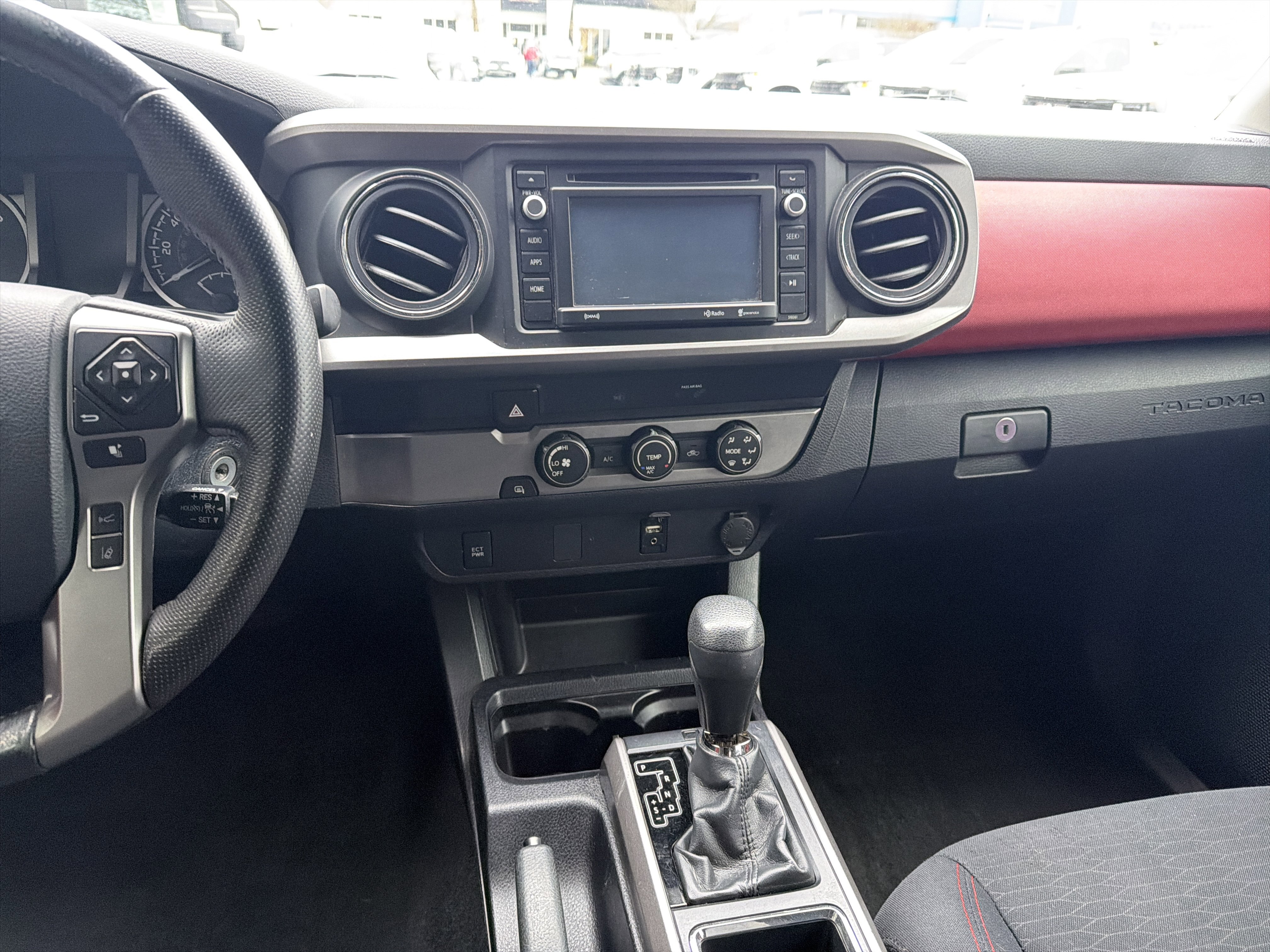 Used 2019 Toyota Tacoma SR5 image 28
