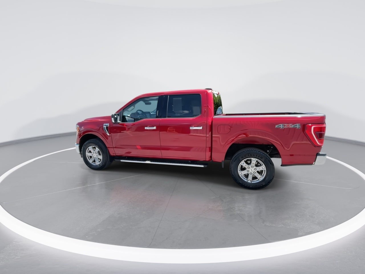 Used 2021 Ford F150 XLT w/ Equipment Group 302A High AWD/4WD image 11