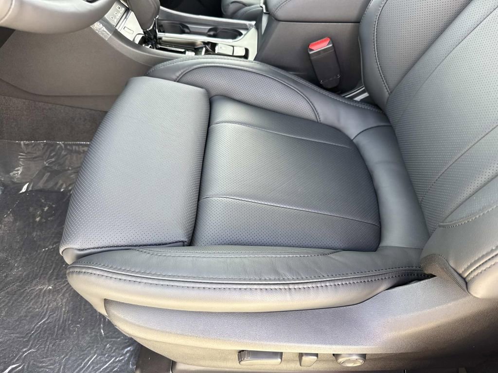 New 2025 Subaru Ascent Bronze Edition image 24