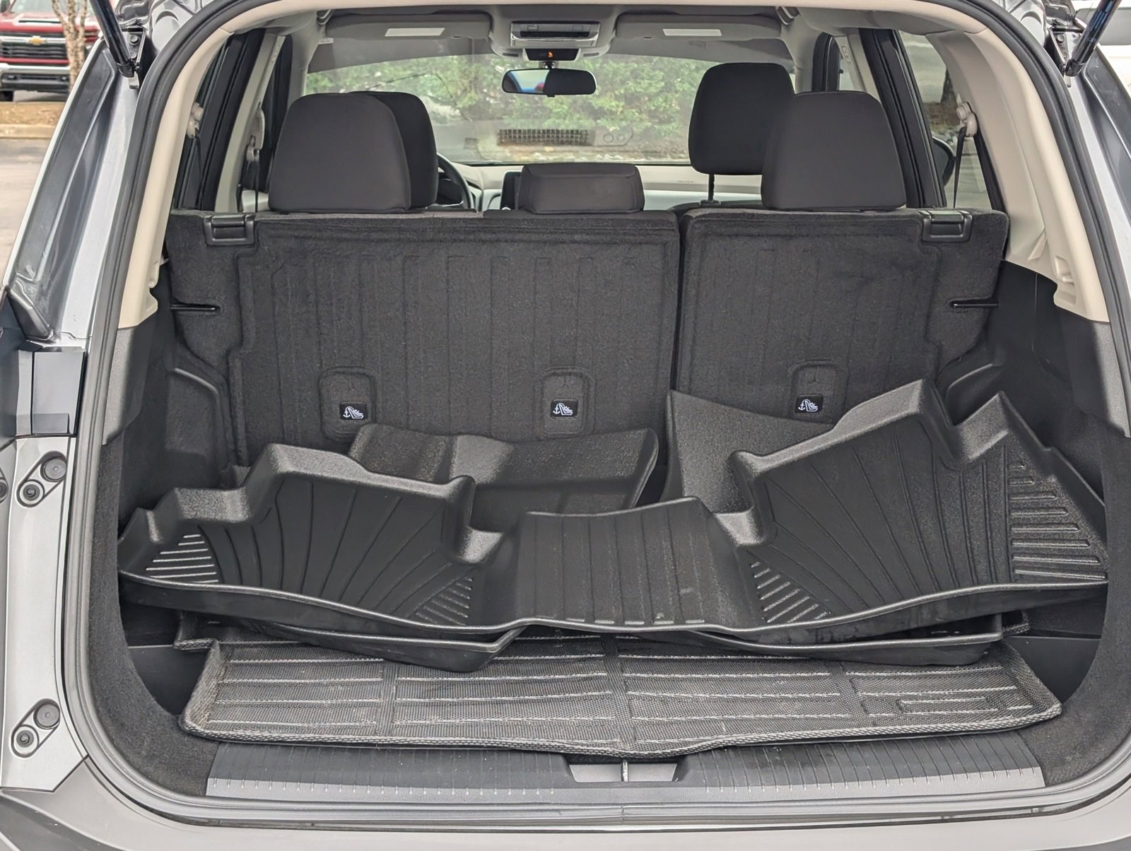 Used 2023 Nissan Rogue SV image 28