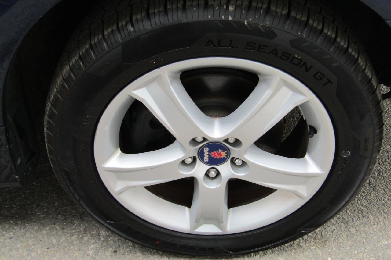 Used 2005 Saab 9-2X Linear image 37