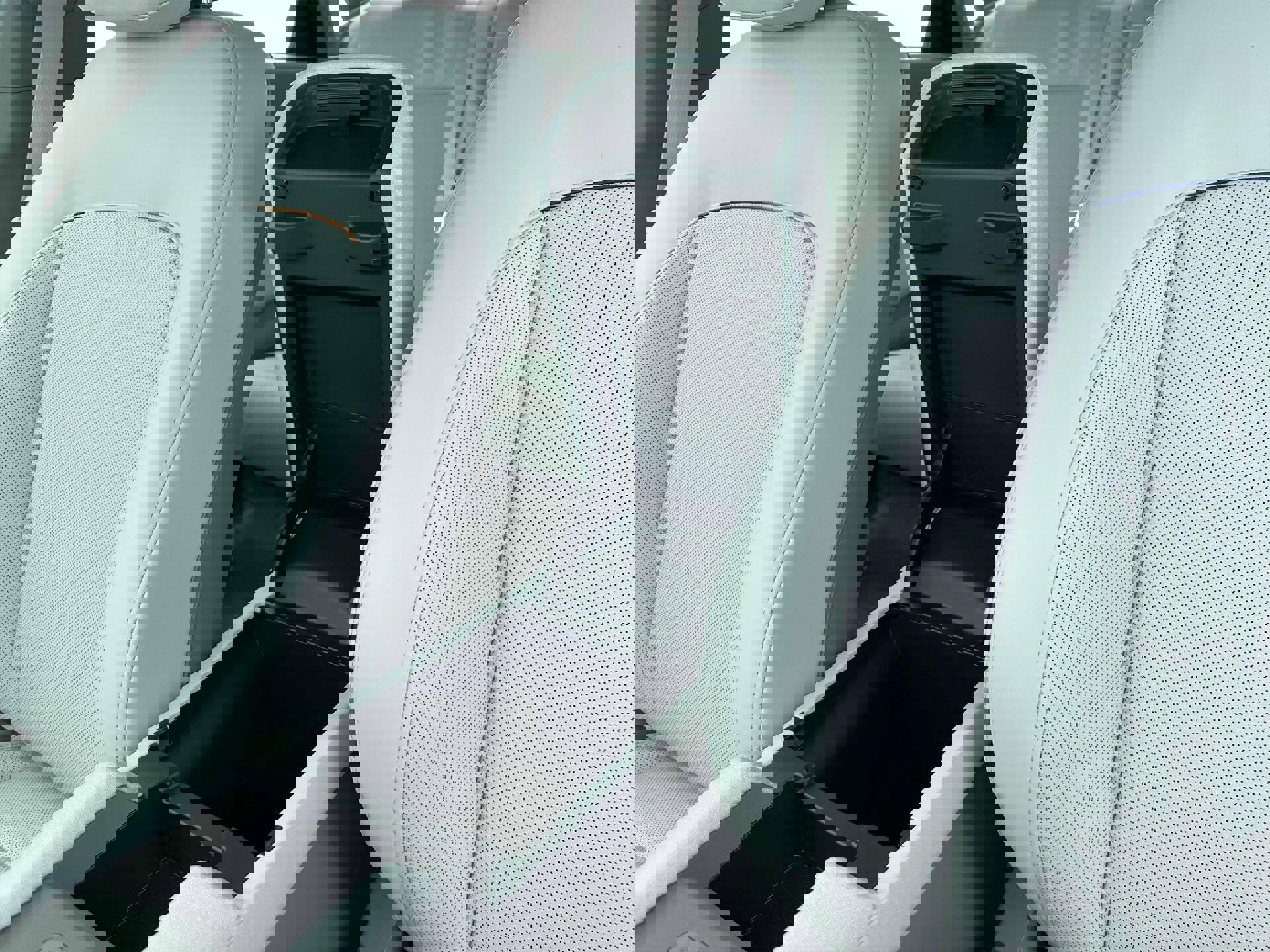 New 2025 Hyundai Ioniq 6 SEL image 18