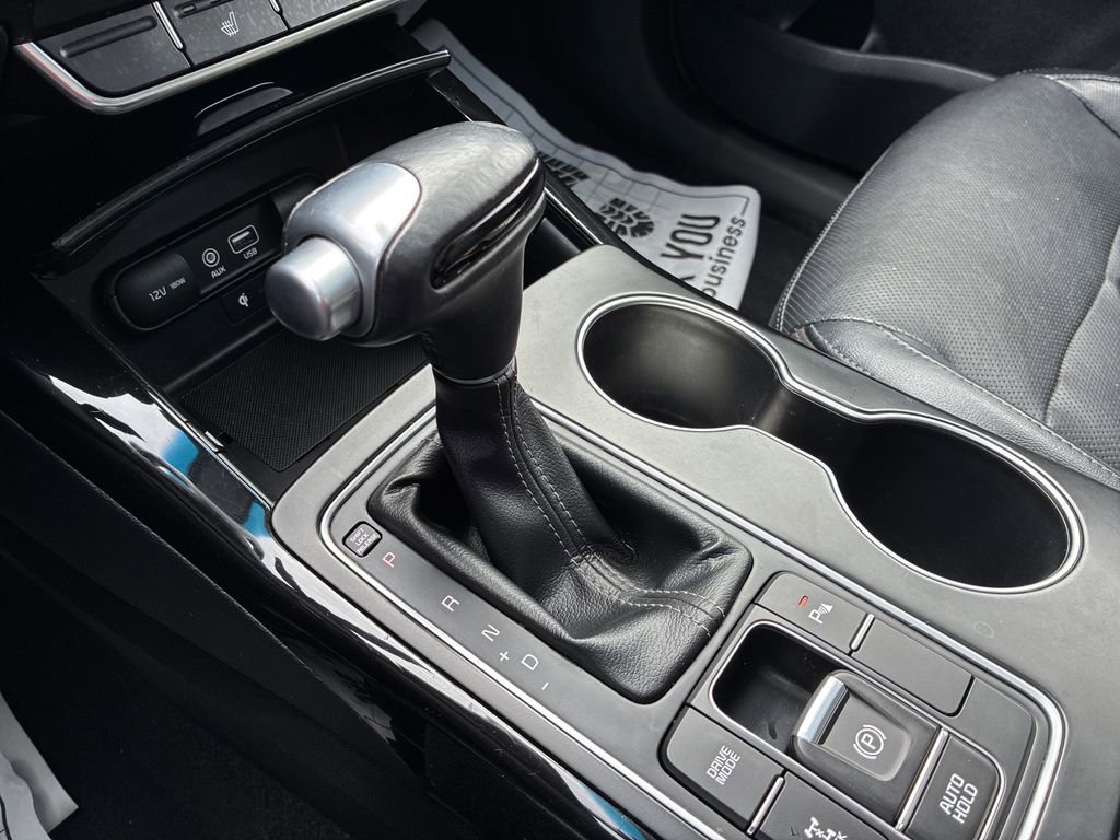 Used 2019 Kia Sorento SX image 26