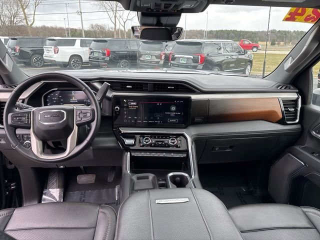 Certified 2024 GMC Sierra 2500 Denali w/ Denali Reserve Package image 17