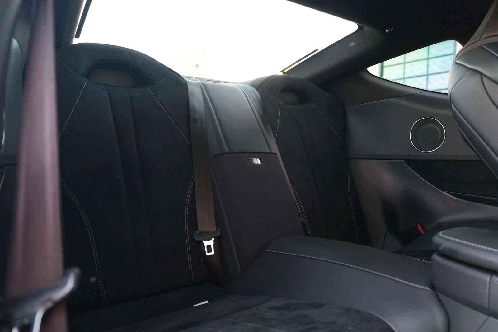 Used 2021 Lexus LC 500 Coupe w/ Carbon Fiber Package image 29