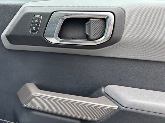 Used 2023 Ford Bronco Black Diamond image 21