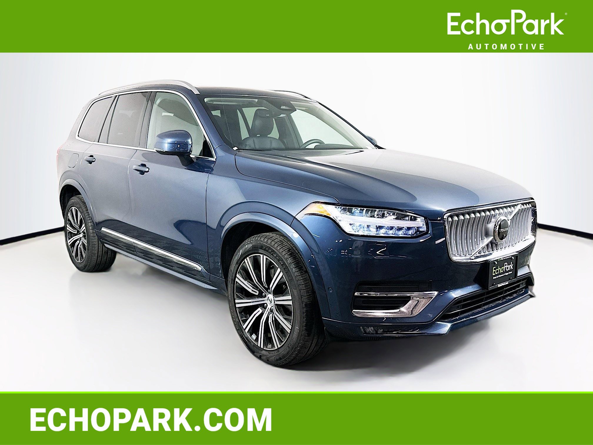 Used 2023 Volvo XC90 B6 Plus image 1
