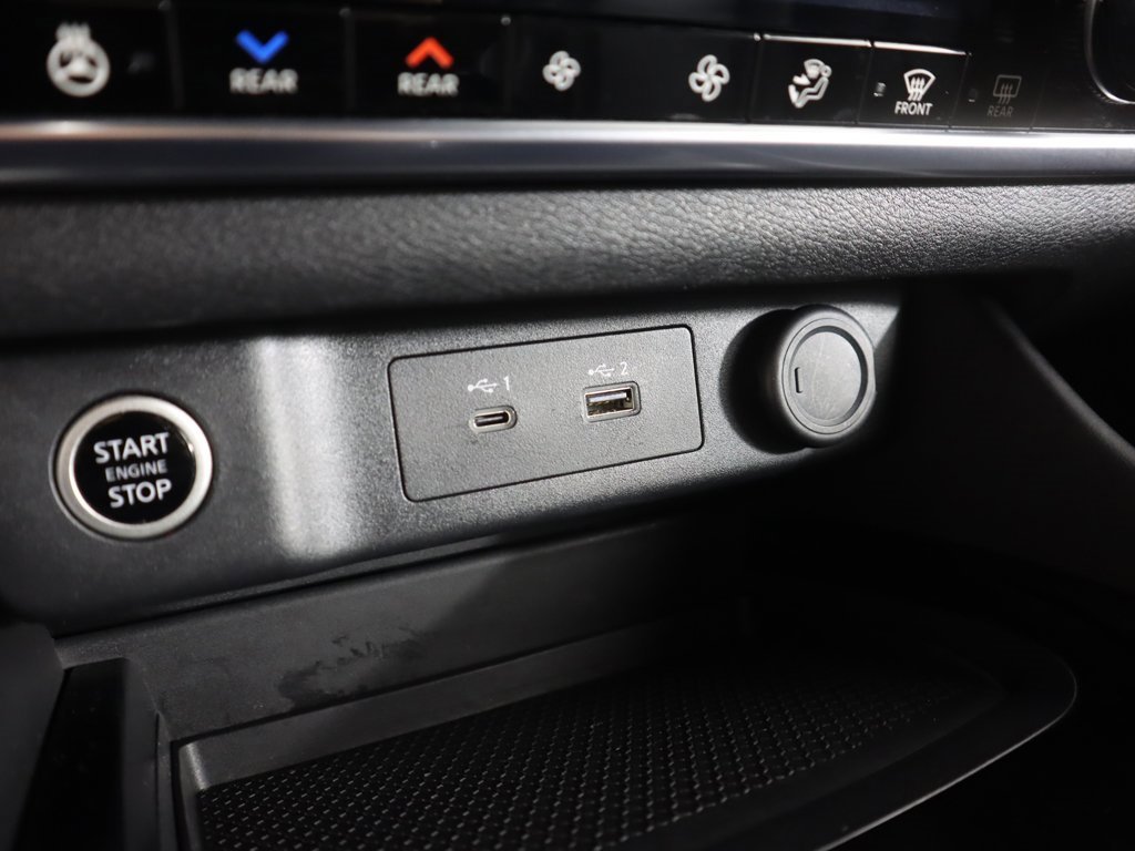 Used 2023 Nissan Rogue SL w/ SL Premium Package image 53