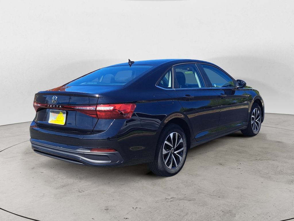Used 2025 Volkswagen Jetta S FWD image 3