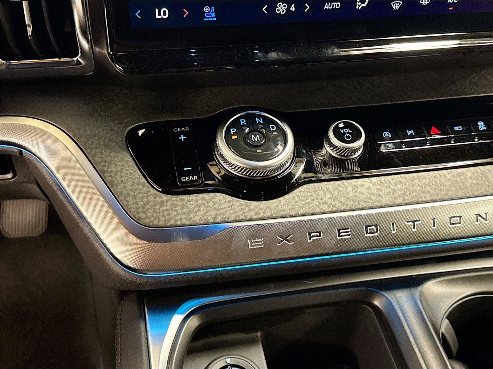 New 2026 Ford Expedition Tremor AWD/4WD image 16