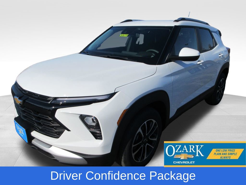 New 2026 Chevrolet TrailBlazer LT w/ LPO, Blackout Package FWD image 1