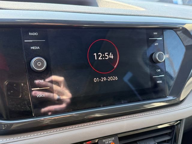 Certified 2024 Volkswagen Taos SEL image 12