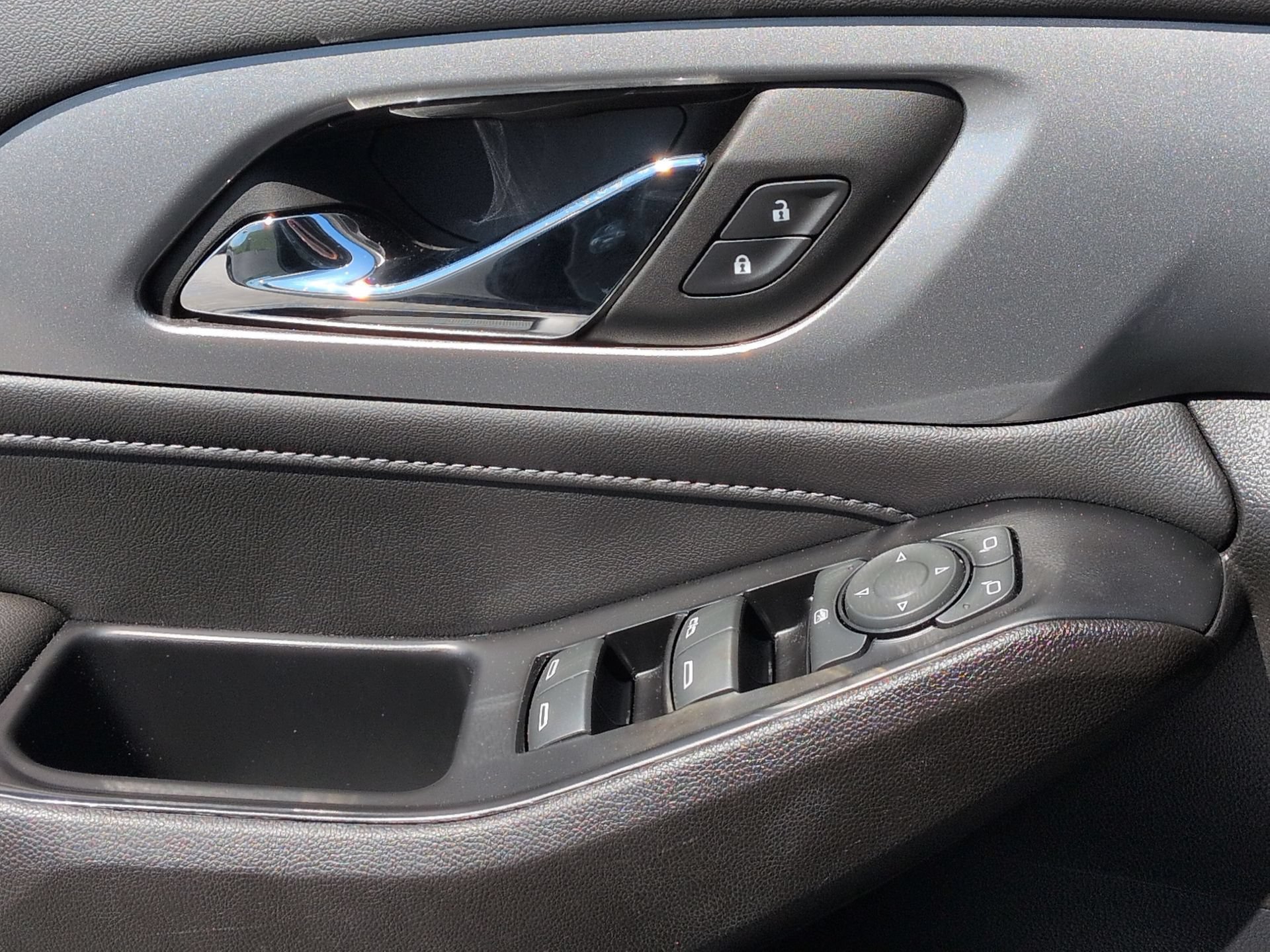Certified 2023 Chevrolet Traverse LT AWD/4WD image 23