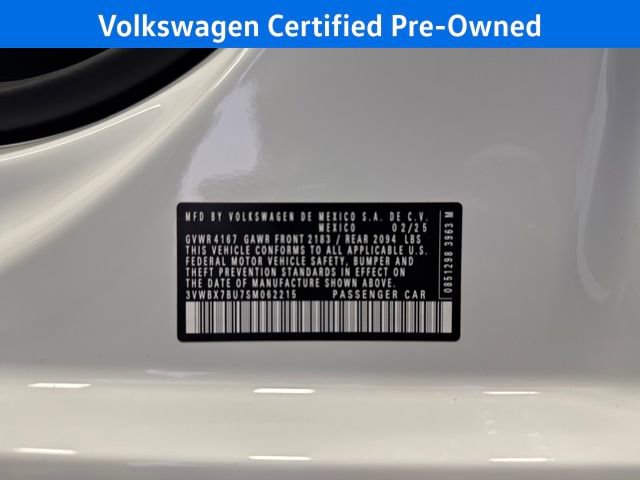 Certified 2025 Volkswagen Jetta Sport image 34