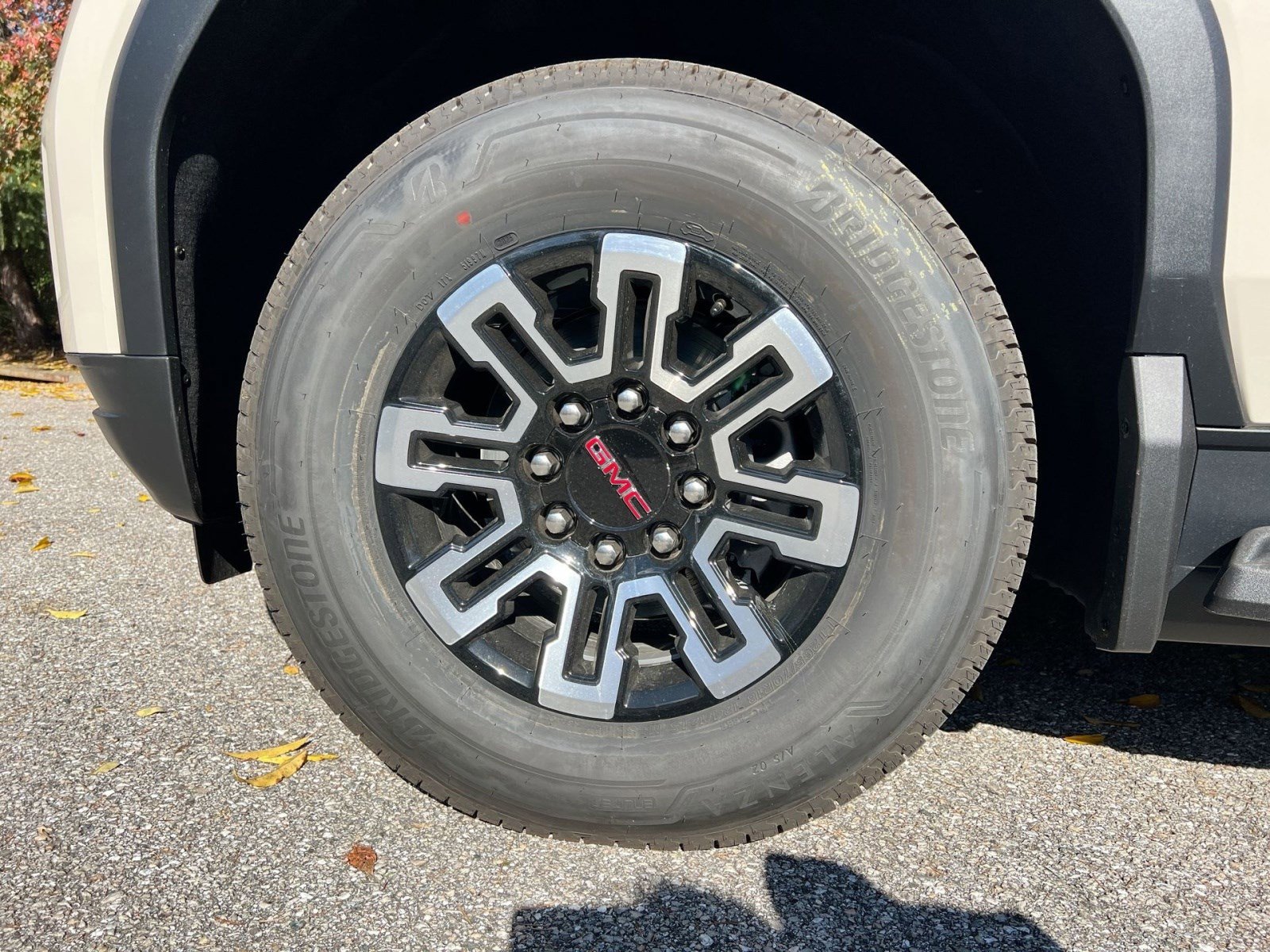 New 2026 GMC Sierra EV Elevation image 11