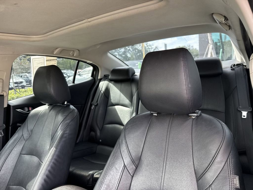Used 2017 MAZDA MAZDA3 Grand Touring w/ Premium Equipment Package image 41