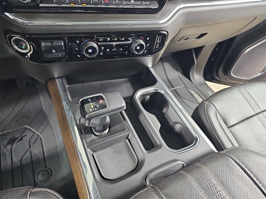 Used 2023 Chevrolet Silverado 1500 High Country w/ High Country Premium Package image 31