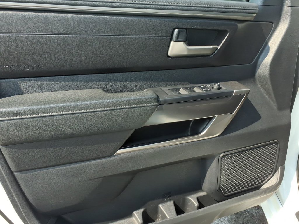 Used 2022 Toyota Tundra SR5 RWD image 18