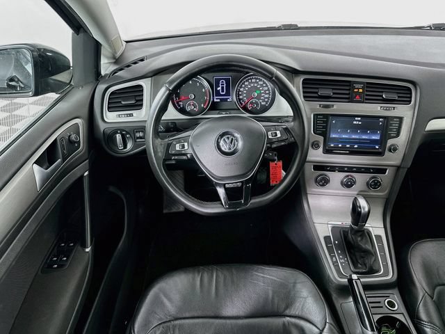 Used 2017 Volkswagen Golf S AWD/4WD image 10