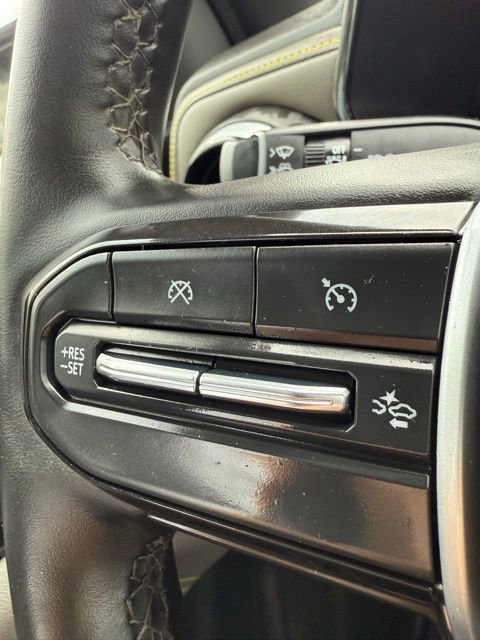 Used 2024 Chevrolet Colorado ZR2 w/ ZR2 Convenience Package III image 51