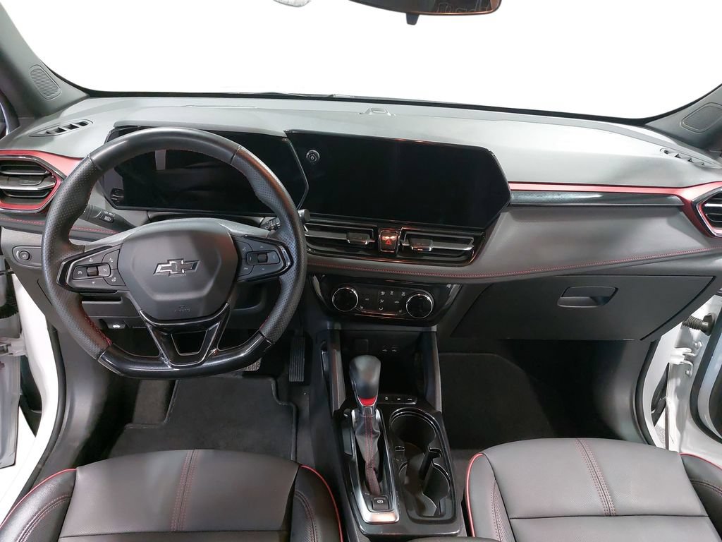 Used 2024 Chevrolet TrailBlazer RS AWD/4WD image 9