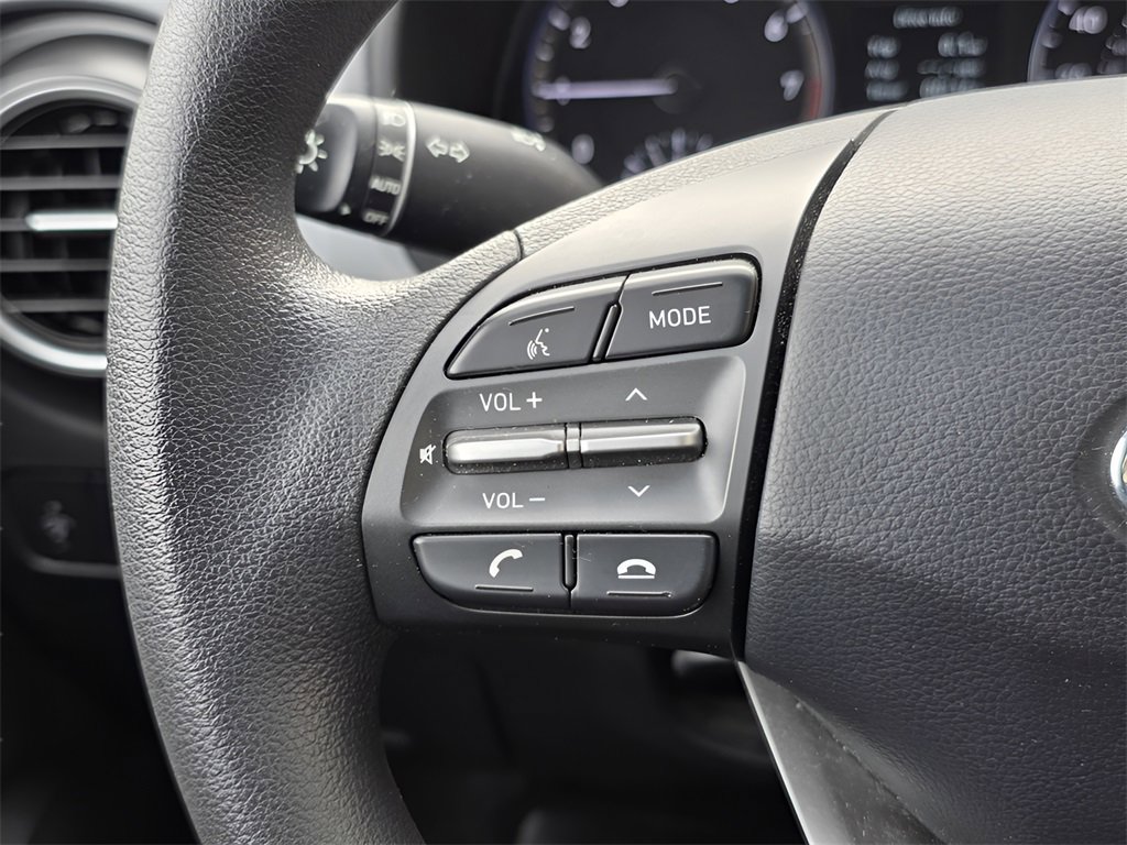 Used 2020 Hyundai Kona SE image 24