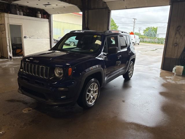Used 2019 Jeep Renegade Sport w/ Sport Appearance Group AWD/4WD image 3