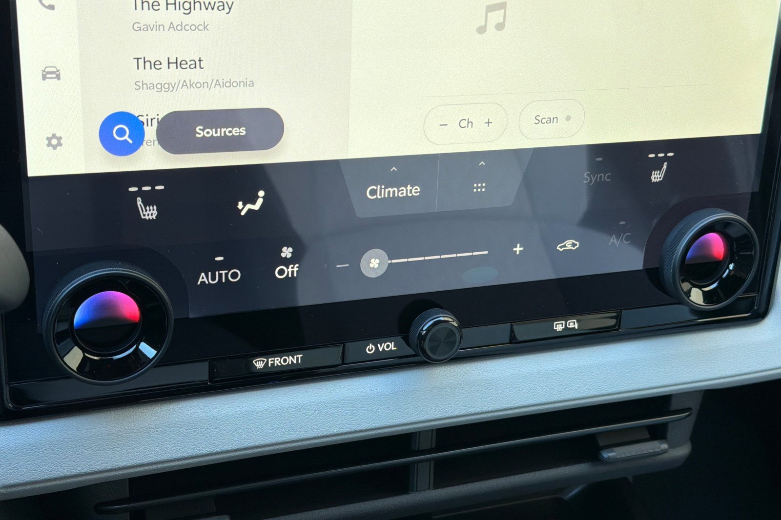 New 2026 Subaru Solterra Premium image 20