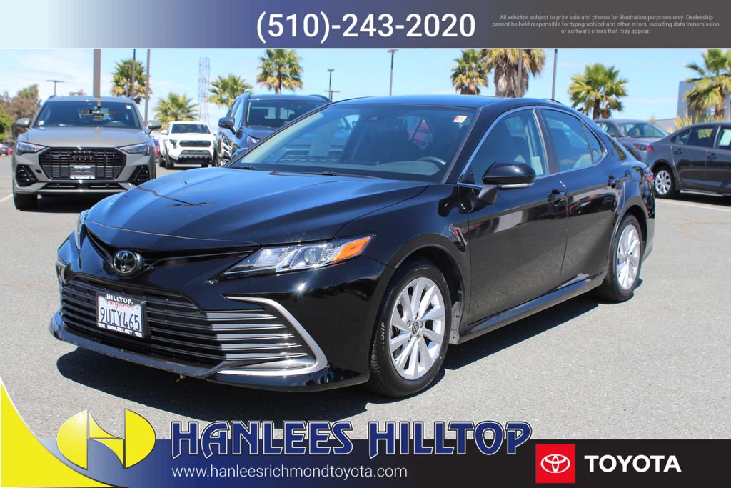 Used 2023 Toyota Camry LE w/ Convenience Package FWD image 3