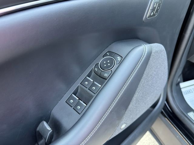 Used 2021 Ford Mustang Mach-E Premium image 19