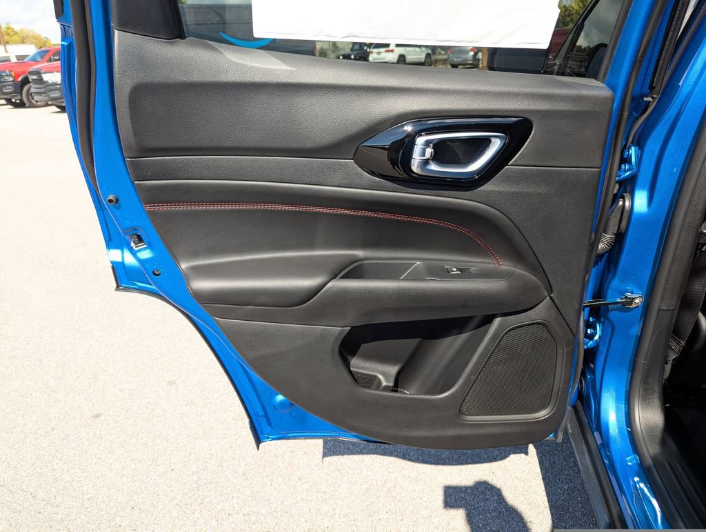 New 2026 Jeep Compass Trailhawk AWD/4WD image 28
