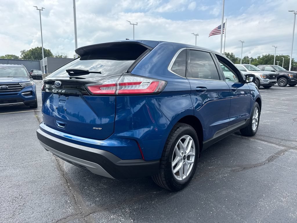 Used 2024 Ford Edge SEL w/ Convenience Package AWD/4WD image 7