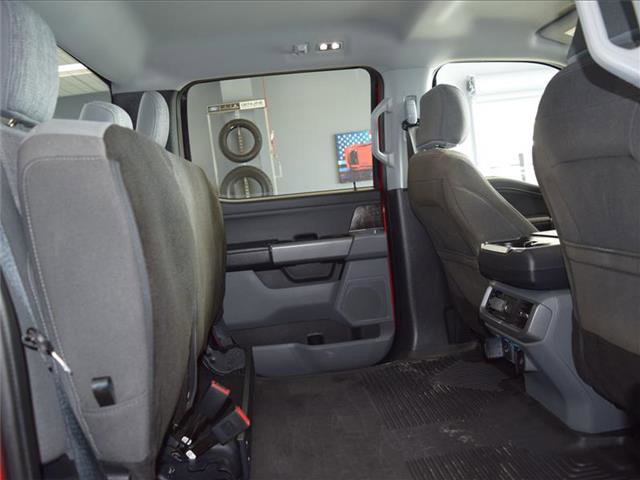 Used 2022 Ford F150 XLT w/ Equipment Group 302A High image 39