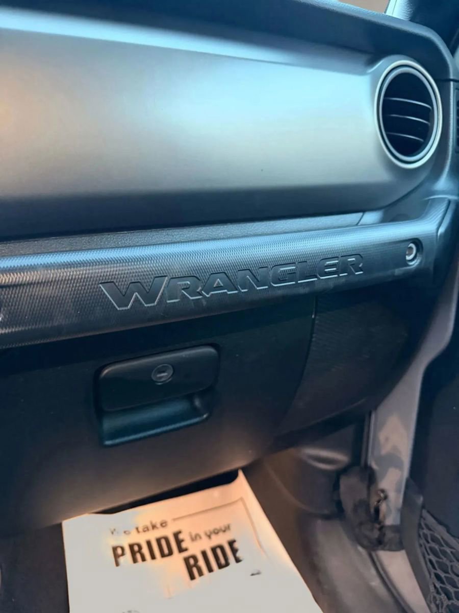 Used 2020 Jeep Wrangler Unlimited Sport S image 11