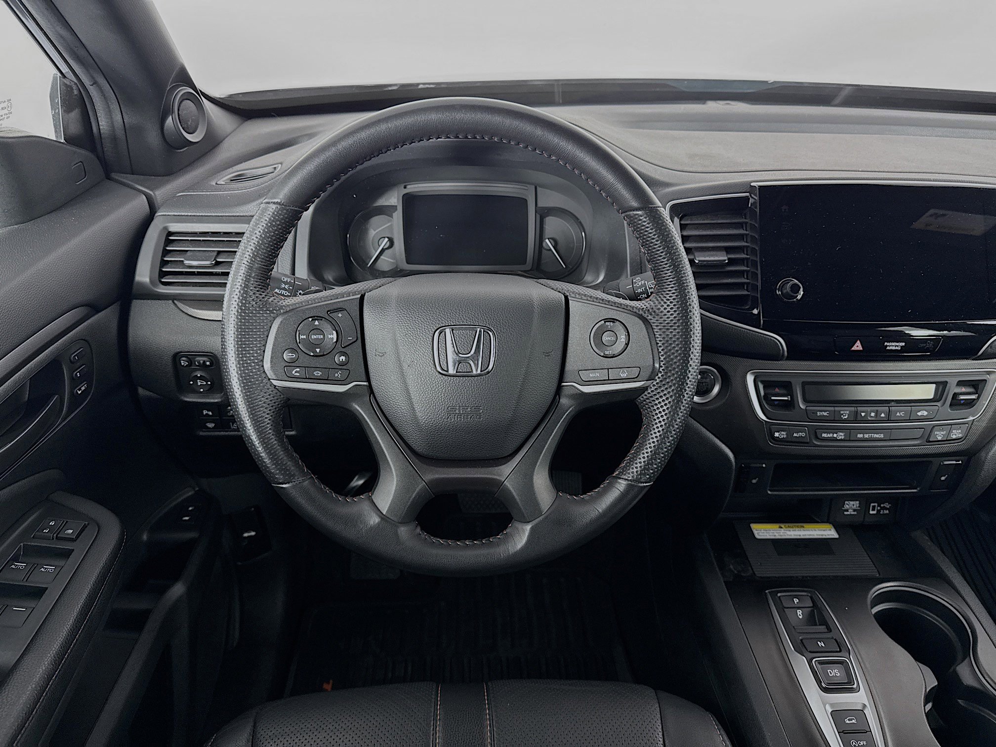Certified 2023 Honda Passport TrailSport image 23