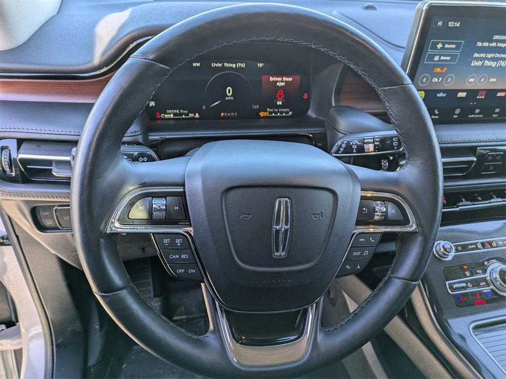 Used 2022 Lincoln Nautilus Reserve image 17