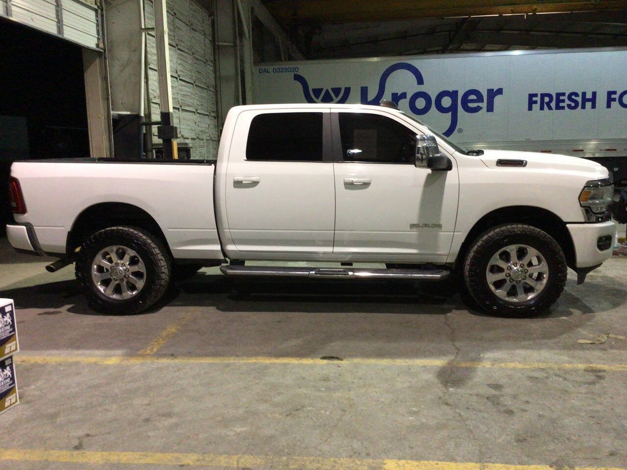 Used 2023 RAM 2500 Laramie AWD/4WD image 11