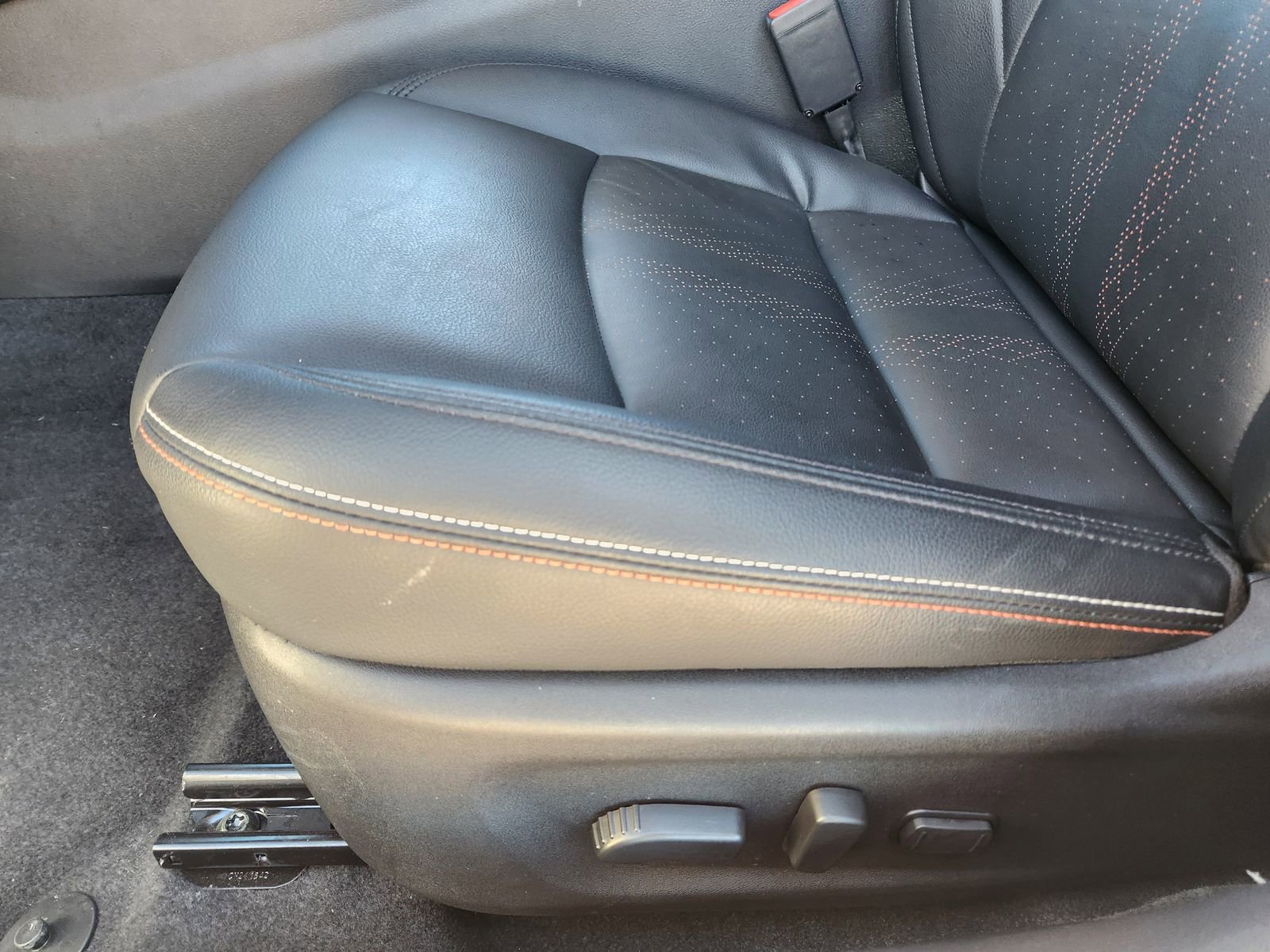 Used 2025 Nissan Altima 2.5 SR w/ SR Premium Package image 27