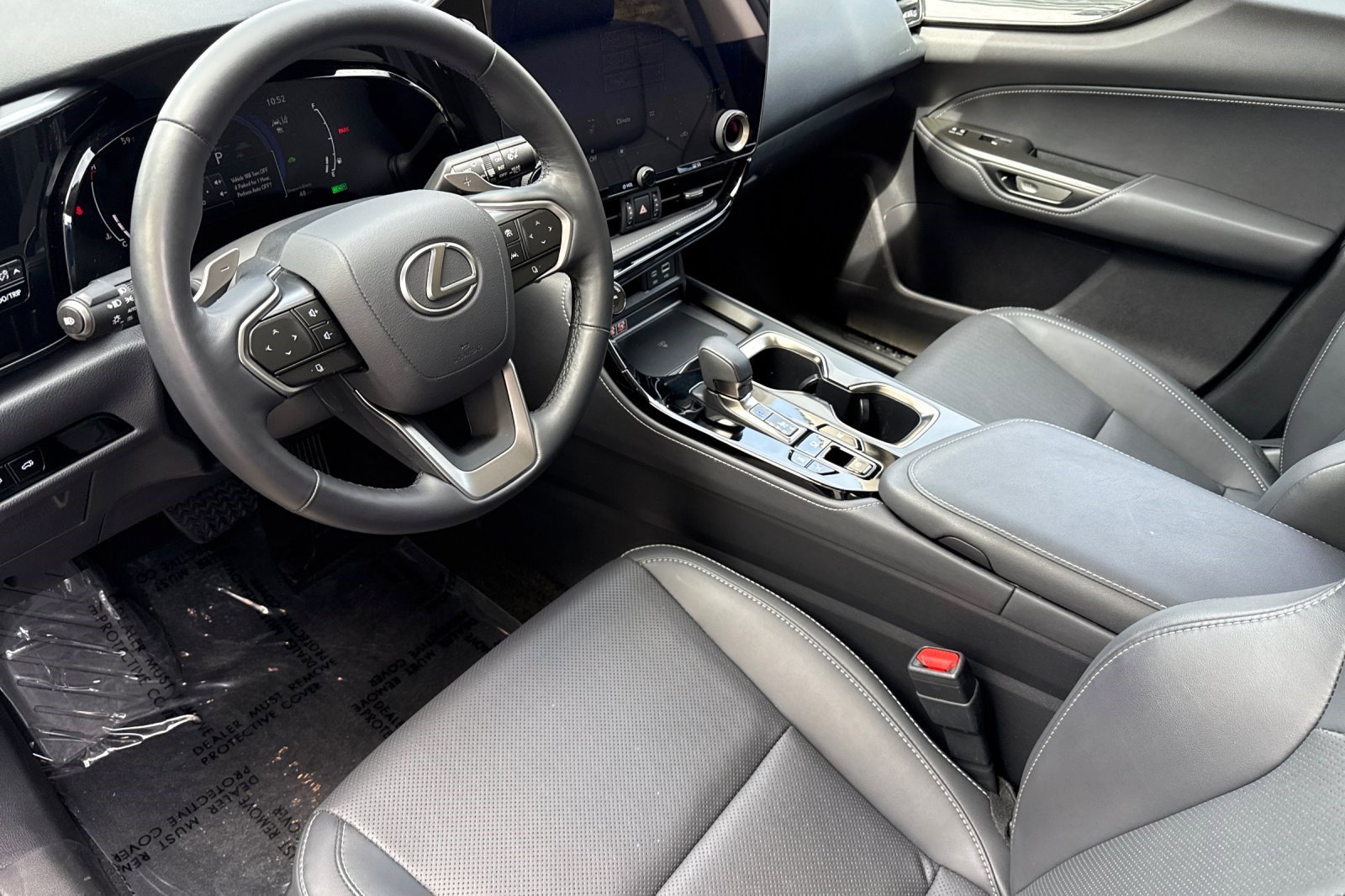 Certified 2025 Lexus NX 350h AWD w/ Accessory Package (2T) image 4