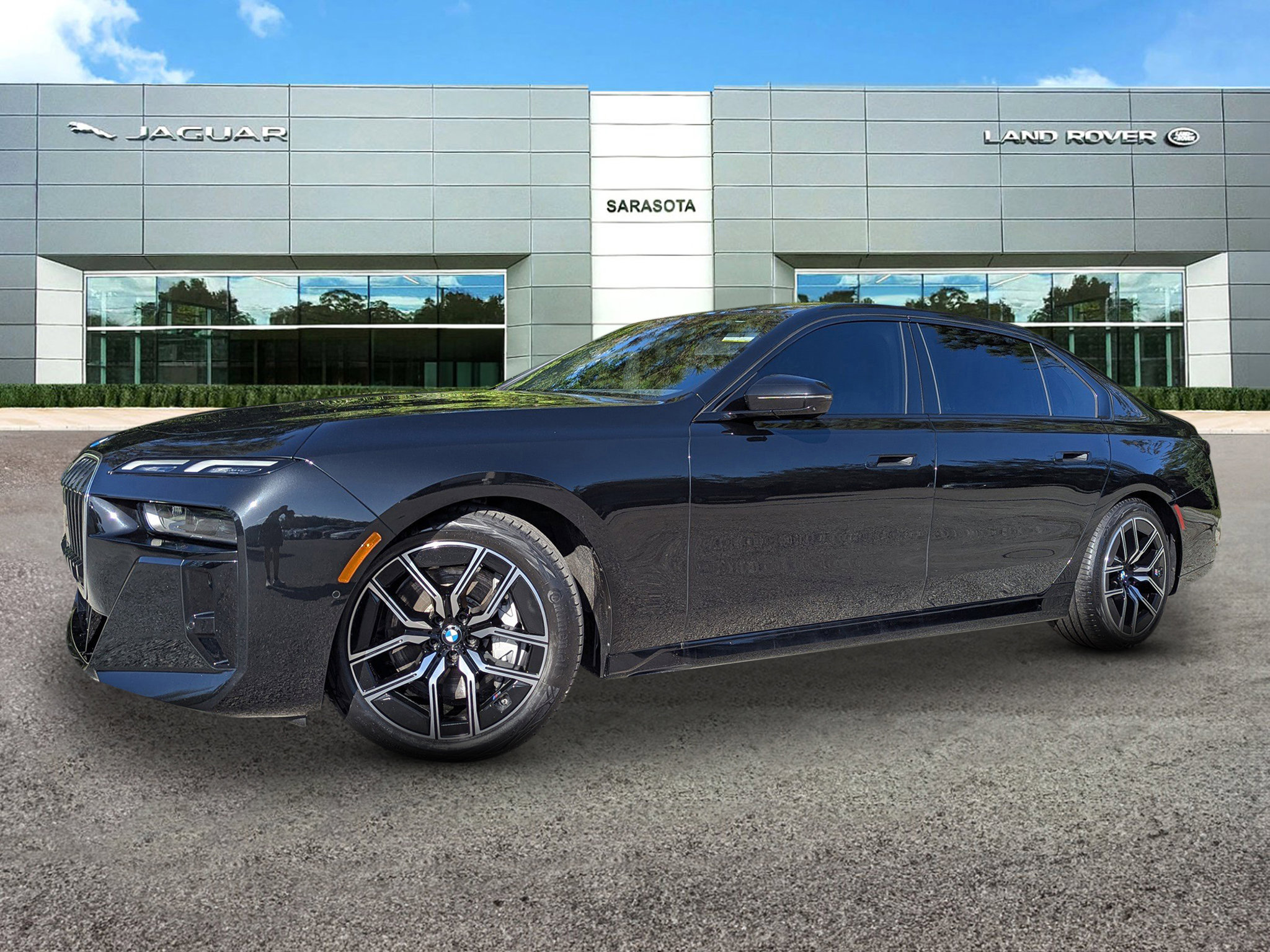 Used 2023 BMW 760i xDrive