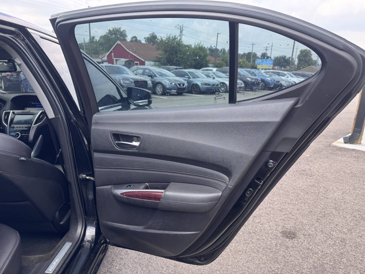 Used 2017 Acura TLX FWD image 14