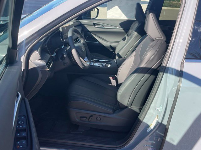 New 2027 INFINITI QX60 Luxe w/ Cargo Package FWD image 7