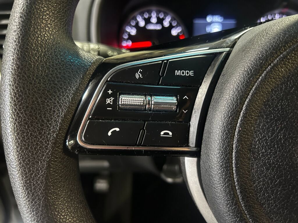 Used 2020 Kia Sportage LX w/ LX Popular Package image 8