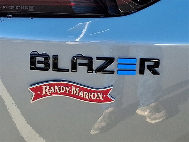 Used 2024 Chevrolet Blazer EV RS image 30