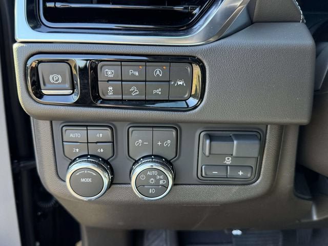 New 2026 GMC Yukon XL Elevation AWD/4WD image 24