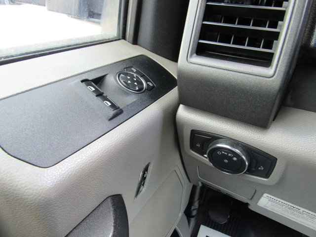 Used 2019 Ford F550 4x4 Regular Cab Super Duty image 49