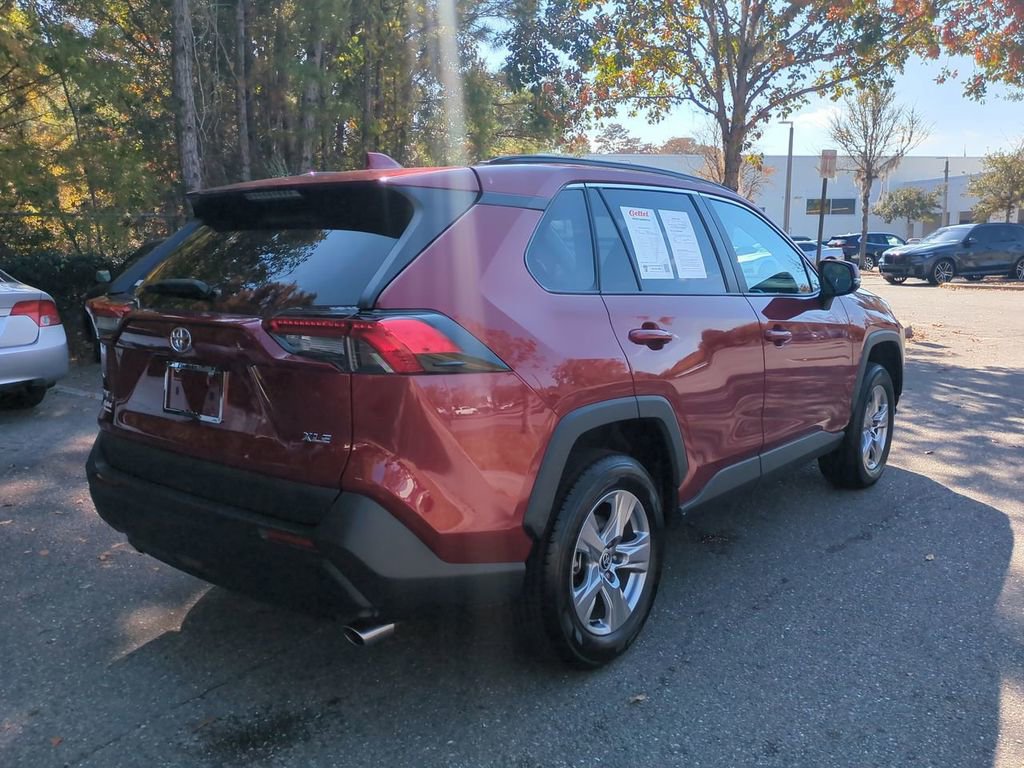 Used 2023 Toyota RAV4 XLE image 5