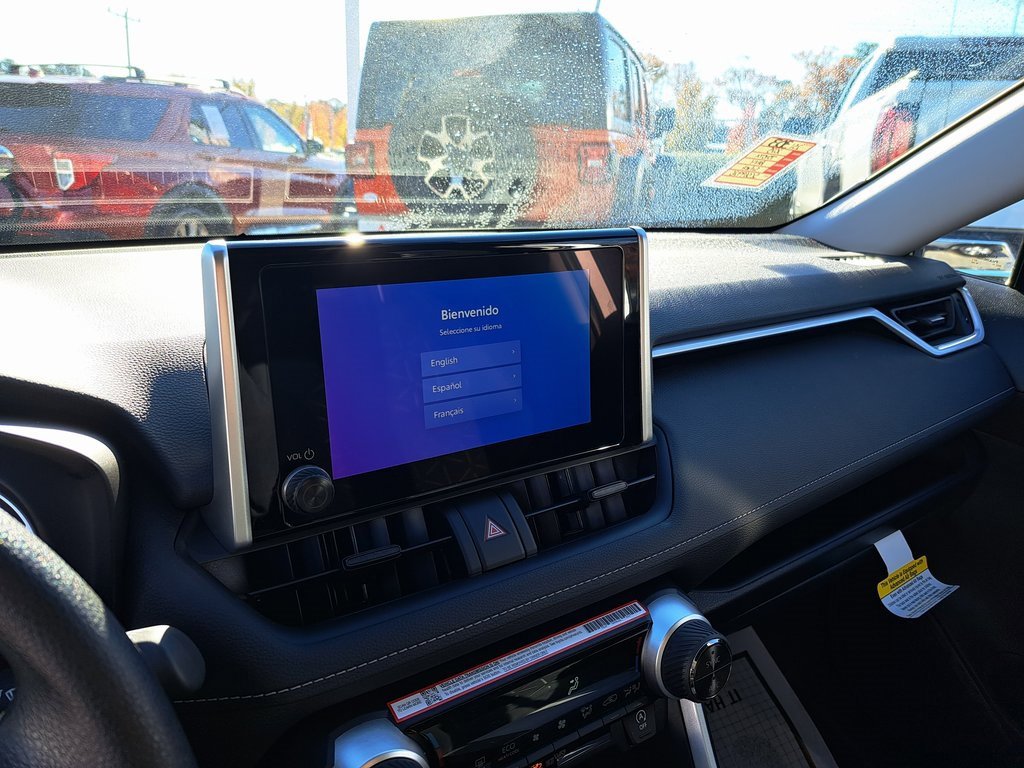 New 2025 Toyota RAV4 XLE image 12