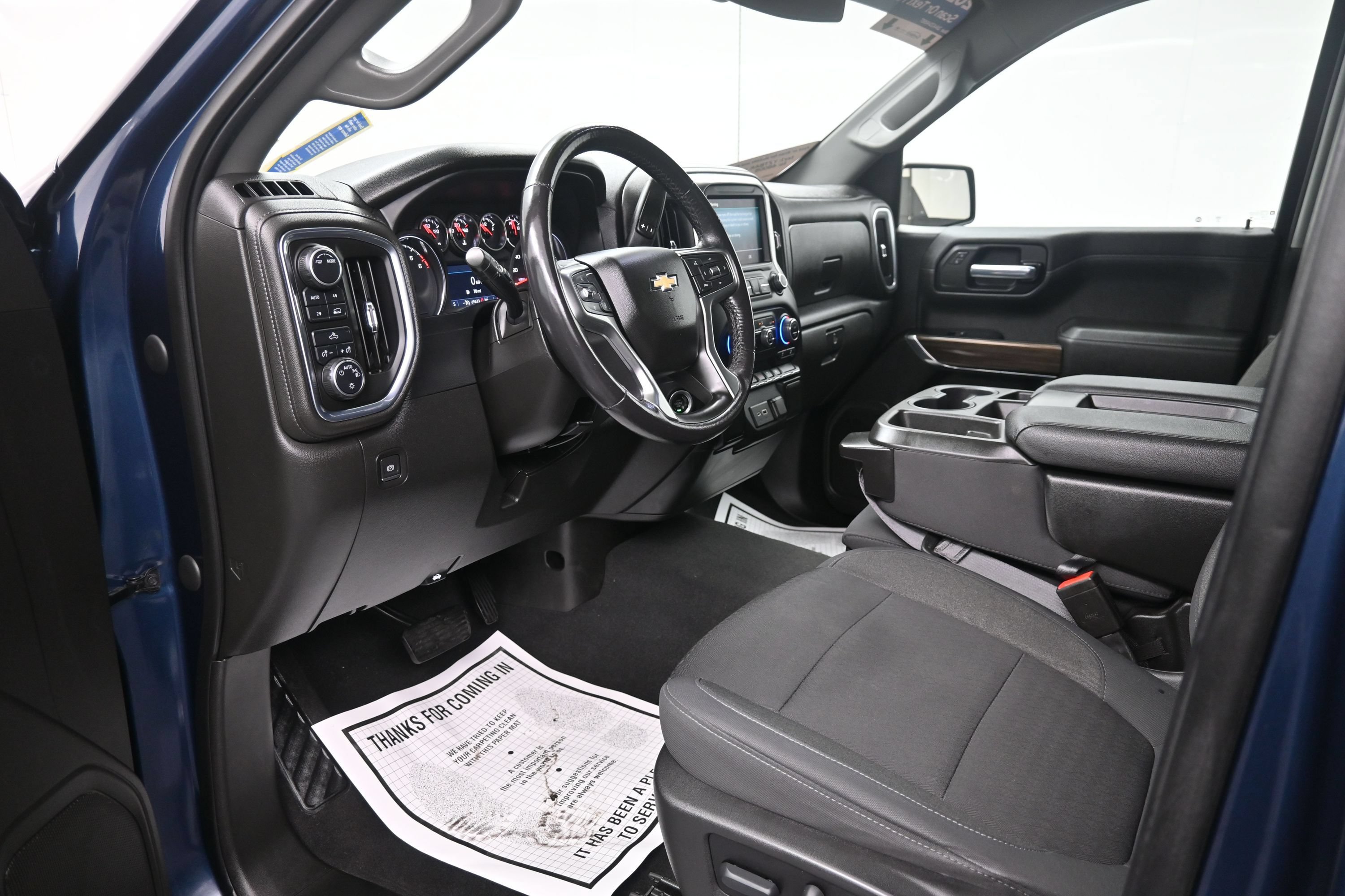 Used 2021 Chevrolet Silverado 1500 LT AWD/4WD image 13