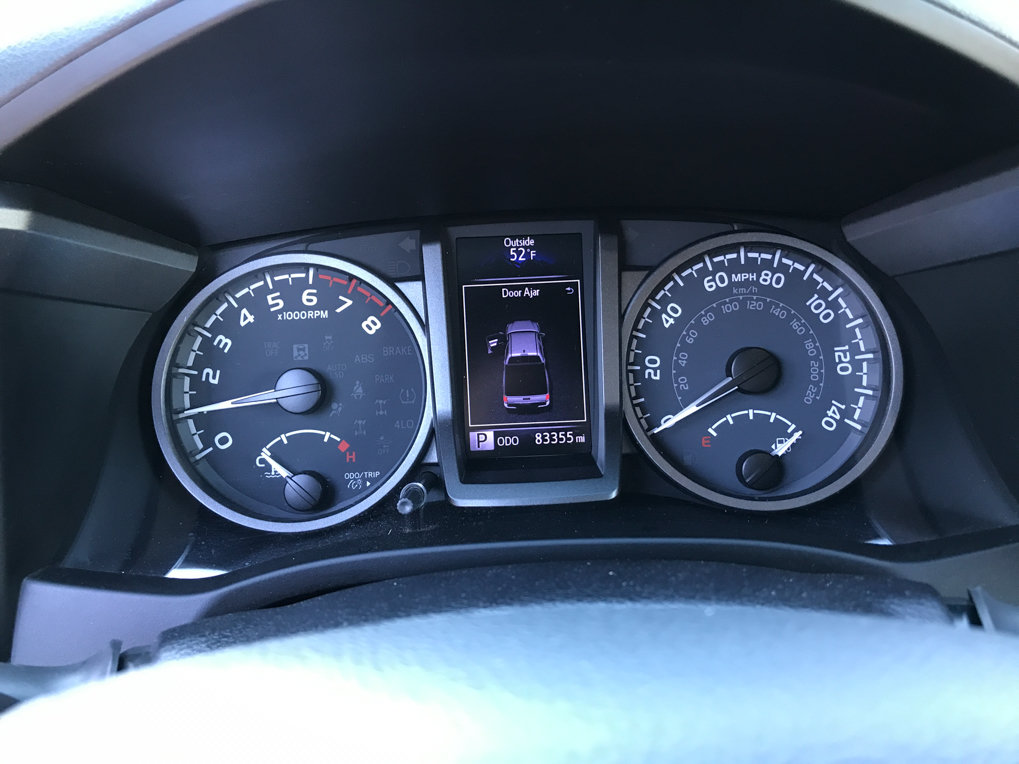 Used 2020 Toyota Tacoma TRD Off-Road AWD/4WD image 18